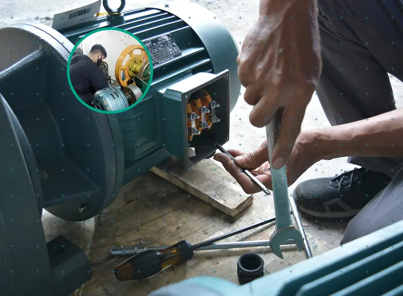 Trabajo técnico electromecánico realizado en obra